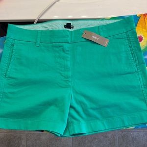 NWTs J.Crew 4" Chino shorts!
